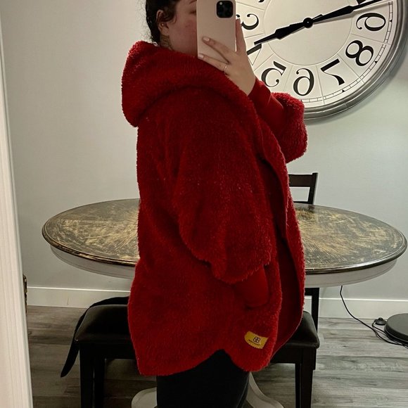 Sherpa Cardigan in Black - Picture 3 of 9